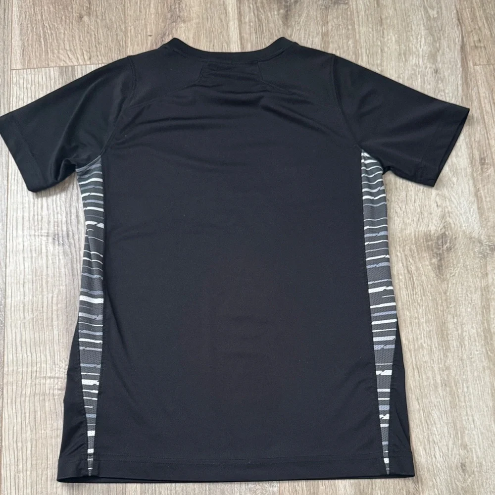 Nike classic black